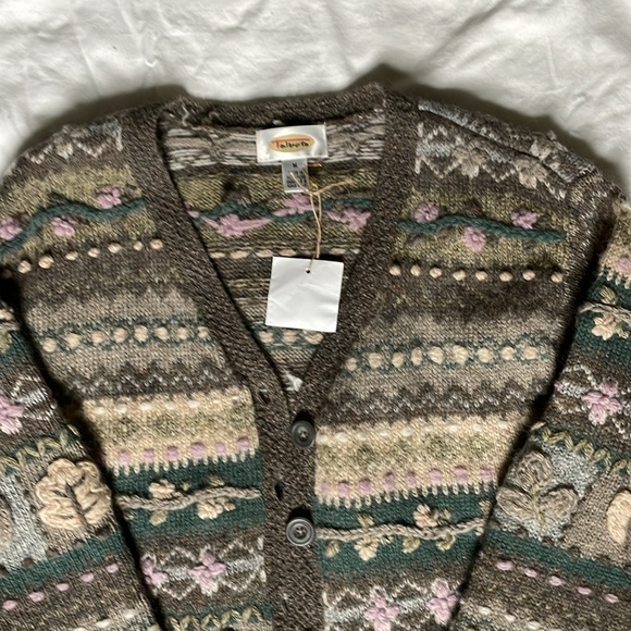 Vtg Talbots Women’s M 100%Wool Knit Cardigan - Picture 4 of 7